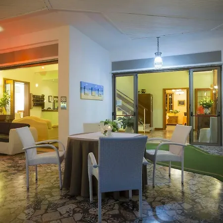 Marilu Hotel 3*