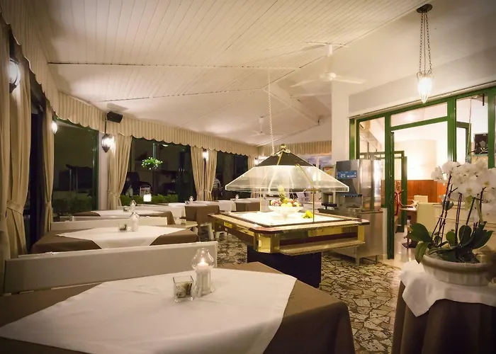 Marilu ホテル エラクレア・マーレ